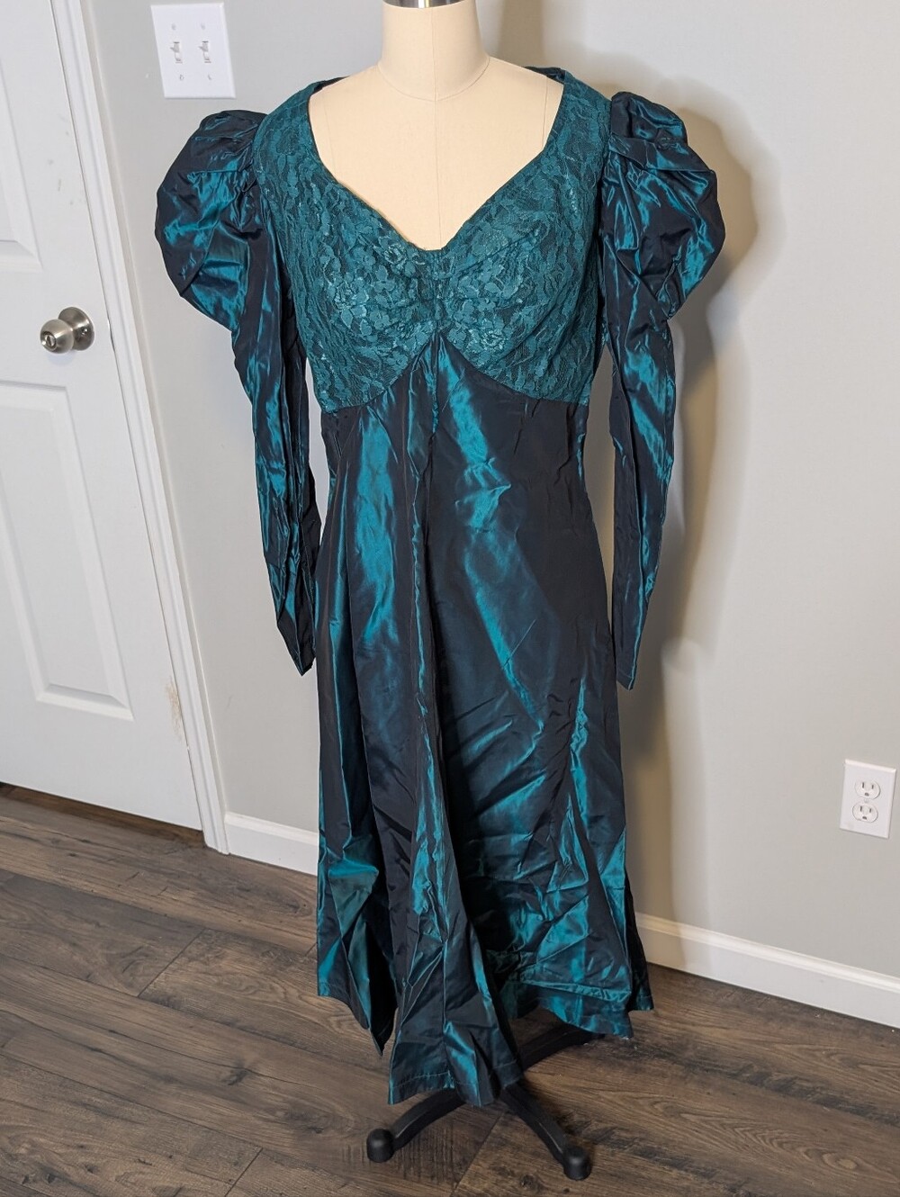 Teal Lace Bust Vintage-Inspired Evening Dress Size‎ 6
